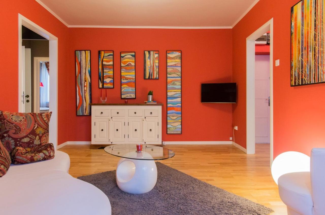Spacious Downtown Apartment - Old Town 부쿠레슈티 외부 사진
